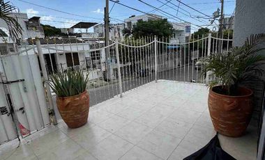 CASA EN ALTOS DEL CAMPESTRE ESQUINERA