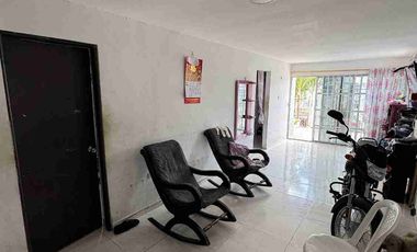 CASA EN ALTOS DEL CAMPESTRE ESQUINERA