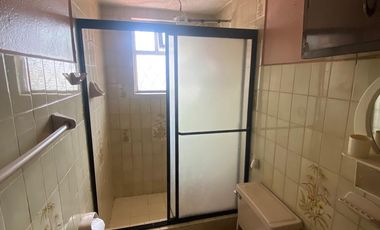 Casa Rentera en la Av Guapondelig Sector Cementerio