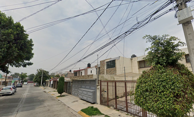 CASA A LA VENTA EN VALLE DORADO, TLALNEPANTLA DE BAZ, EDOMEX