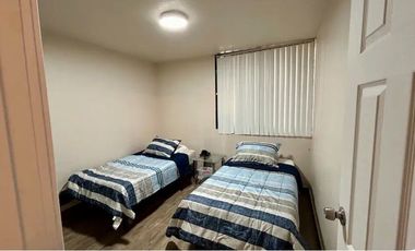 DEPARTAMENTO AMUEBLADO EN PLANTA BAJA  ENFRENTE DE PALACIO