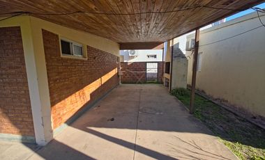 Se vende complejo de cabañas en Romang