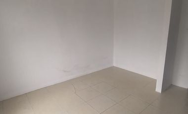 URB. SAN ANTONIO, CASA EN VENTA KM 11 VIA SAMBORONDON.