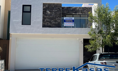 Casa Nueva en Venta en Zacatecas en Fraccionamiento Bosque de las Cumbres, en Colinas del Padre