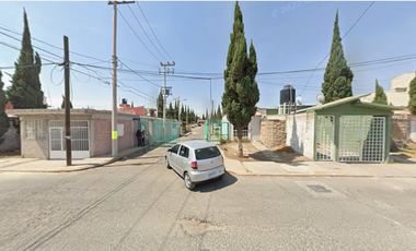 CASA EN CALLE SANTA SARA, LA TRINIDAD, ESTADO DE MÉXICO ¡NO CRÉDITOS!