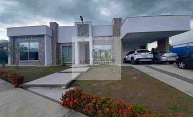 ARRIENDO CASA CAMPESTRE ARMENIA SECTOR CAIMO