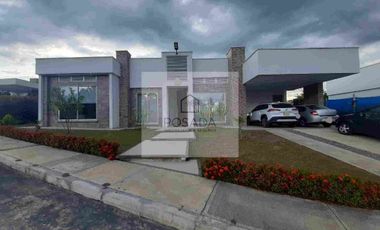 ARRIENDO CASA CAMPESTRE ARMENIA SECTOR CAIMO