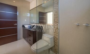 Casa en Venta, Isla Dorada, Zona Hotelera Cancun, Cancún