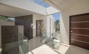 Casa en Venta, Isla Dorada, Zona Hotelera Cancun, Cancún