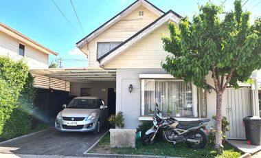 Casa 3 dormitorios 3 baños 2 estacionamientos Lomas de Nos San Bernardo