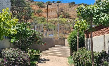 Casa 3 dormitorios 3 baños 2 estacionamientos Lomas de Nos San Bernardo