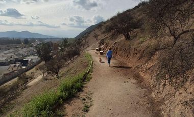 Casa 3 dormitorios 3 baños 2 estacionamientos Lomas de Nos San Bernardo
