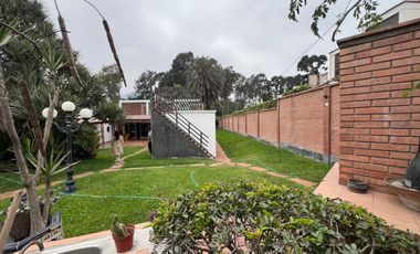 Alquilo Hermosa Casa En Rinconada Del Lago-La Molina - Frente A Parque