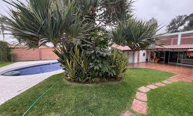 Alquilo Hermosa Casa En Rinconada Del Lago-La Molina - Frente A Parque