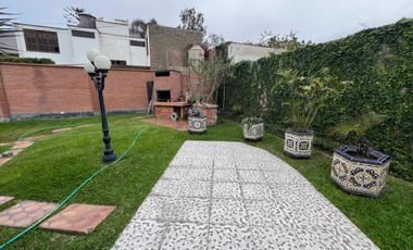 Alquilo Hermosa Casa En Rinconada Del Lago-La Molina - Frente A Parque