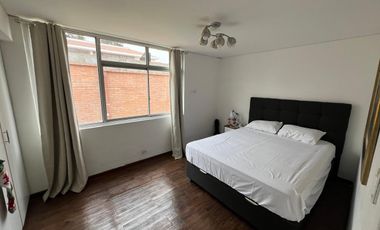 Alquilo Hermosa Casa En Rinconada Del Lago-La Molina - Frente A Parque