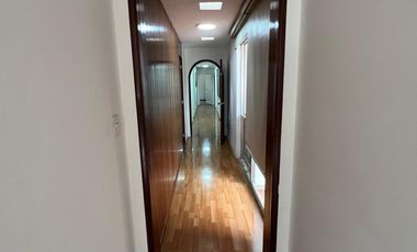 Alquilo Hermosa Casa En Rinconada Del Lago-La Molina - Frente A Parque