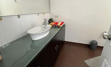 Alquilo Hermosa Casa En Rinconada Del Lago-La Molina - Frente A Parque