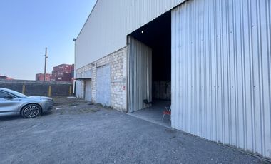 BODEGA 4000 m² DE CON PATIO DE MANIOBRAS EN RENTA EN PARKE 2000 VERACRUZ | ARLETTE FLORES