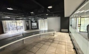 RENTA DE EDIFICIO A UNA CUADRA DEL WTC