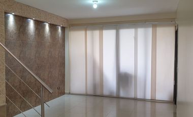 ALQUILER DE CASA EN CIUDAD CELESTE - PENINSULA .