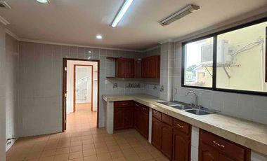 Alquiler de amplio departamento en Guayaquil Ecuador