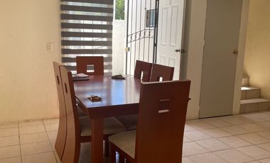 CASA EN RENTA EN 4 ESTACIONES EN VALLE DORADO INN TLAJOMULCO DE ZUÑIGA