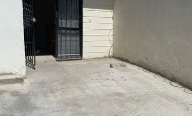 CASA EN RENTA EN 4 ESTACIONES EN VALLE DORADO INN TLAJOMULCO DE ZUÑIGA