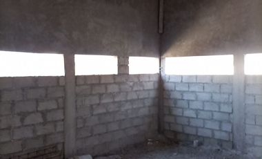 BODEGA DE CON AMPLIO TERRENO EN JOFRE QUERETARO VB06