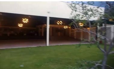 CASA CON TERRAZA EN VENTA EN EL FRACCIONAMIENTO EL ROBLE EN EL ARENAL JALISCO