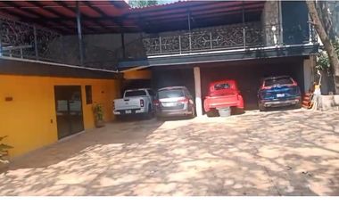 CASA CON TERRAZA EN VENTA EN EL FRACCIONAMIENTO EL ROBLE EN EL ARENAL JALISCO