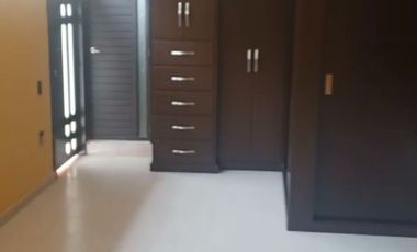 CASA CON TERRAZA EN VENTA EN EL FRACCIONAMIENTO EL ROBLE EN EL ARENAL JALISCO