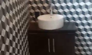 CASA CON TERRAZA EN VENTA EN EL FRACCIONAMIENTO EL ROBLE EN EL ARENAL JALISCO