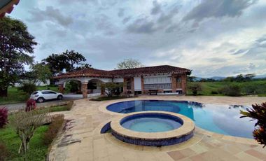 finca ganadera eje cafetero