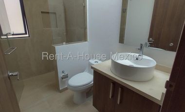 El Refugio departamento en renta  tipo dúplex en RENTA GB695