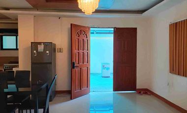 Single detached house with 6 bedrooms semi furnished inside Subd
