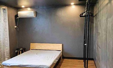 Single detached house with 6 bedrooms semi furnished inside Subd