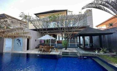 Rumah Mewah Gaya Vila Modern di Gatsu Barat Denpasar