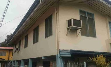 6 rooms and 5 bathrooms 2 Storey House and Lot with spacious living room.