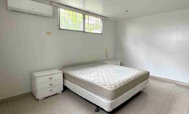 SE ALQUILA MODERNO DEPARTAMENTO TIPO LOFT ( 2 NIVELES )EN EL MALECÓN DE ENTRE RÍOS