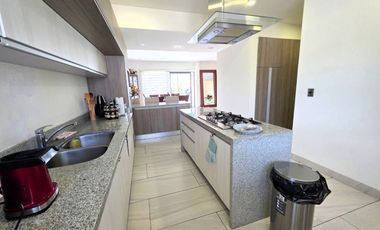 Casa en Venta en Fraccionamiento Alboreto Residencial en Metepec, Estado de México.