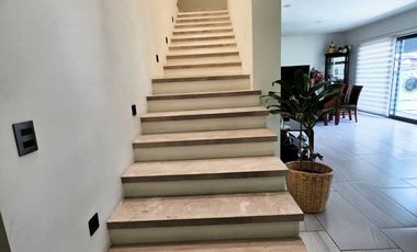 Casa en Venta en Fraccionamiento Alboreto Residencial en Metepec, Estado de México.