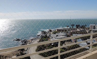 ESTUPENDO DEPARTAMENTO EN VALPARAISO, FRENTE A PLAYA TORPEDERAS, 3 DORMITORIOS 2 BAÑOS