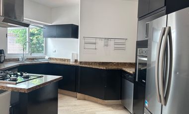 Casa en Renta en Lomas de Angelópolis II