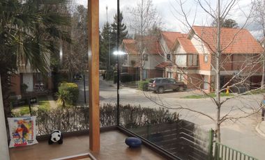 ESTUPENDA CASA EN CURAUMA, 4 DORMITORIOS 3 BAÑOS