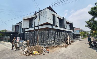 Jual Rumah Baru Mewah Hook Manyar Surabaya tengah kota
