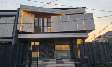 Jual Rumah Baru Mewah Hook Manyar Surabaya tengah kota