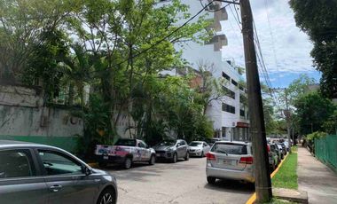 COL. JESUS GARCIA FRENTE A LA LAGUNA DE LAS ILUCIONES RENTA CASA RESIDENCIAL.