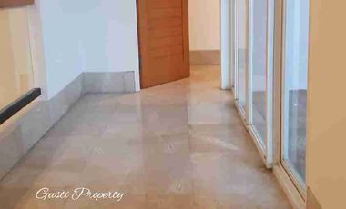 Rumah bagus di CIPETE luas tanah 200m S.Pool