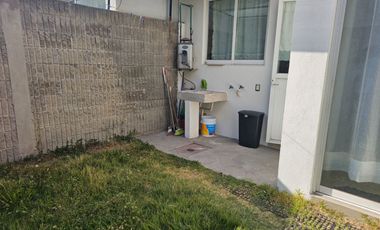 Renta de Casa Amueblada, Fracc Paseos Camelinas, Paseo Totoltepec